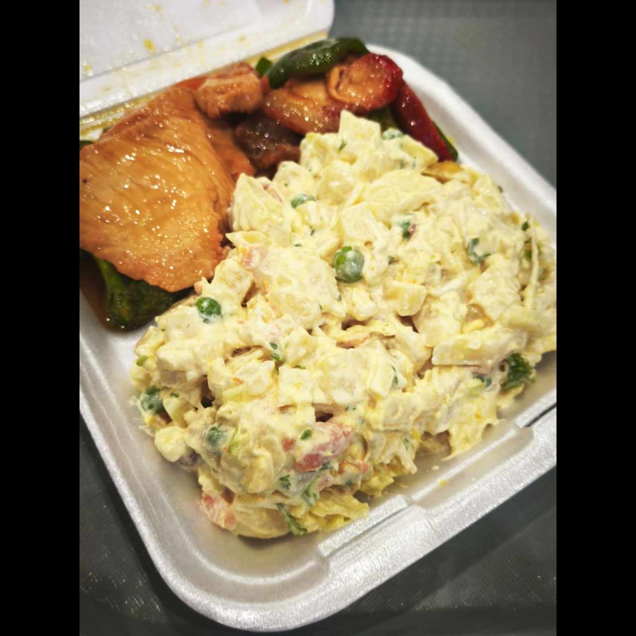 ENSALADA DE PAPA CON POLLO
