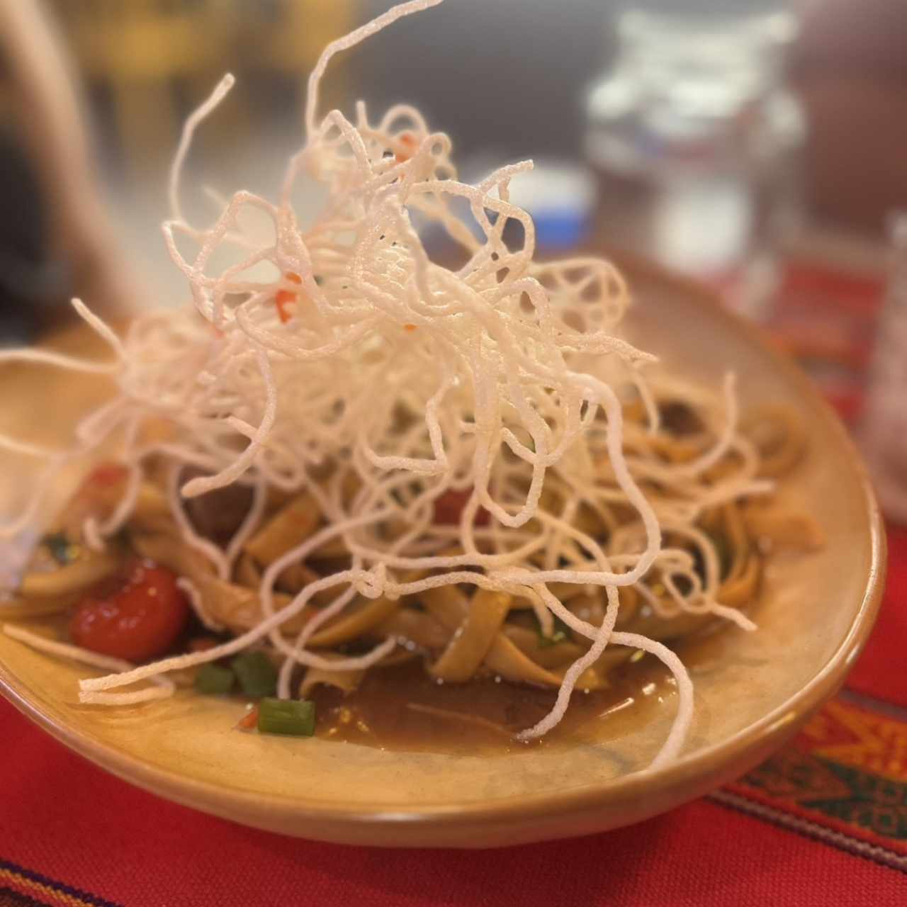 TALLARÍN SALTADO DE CARNE