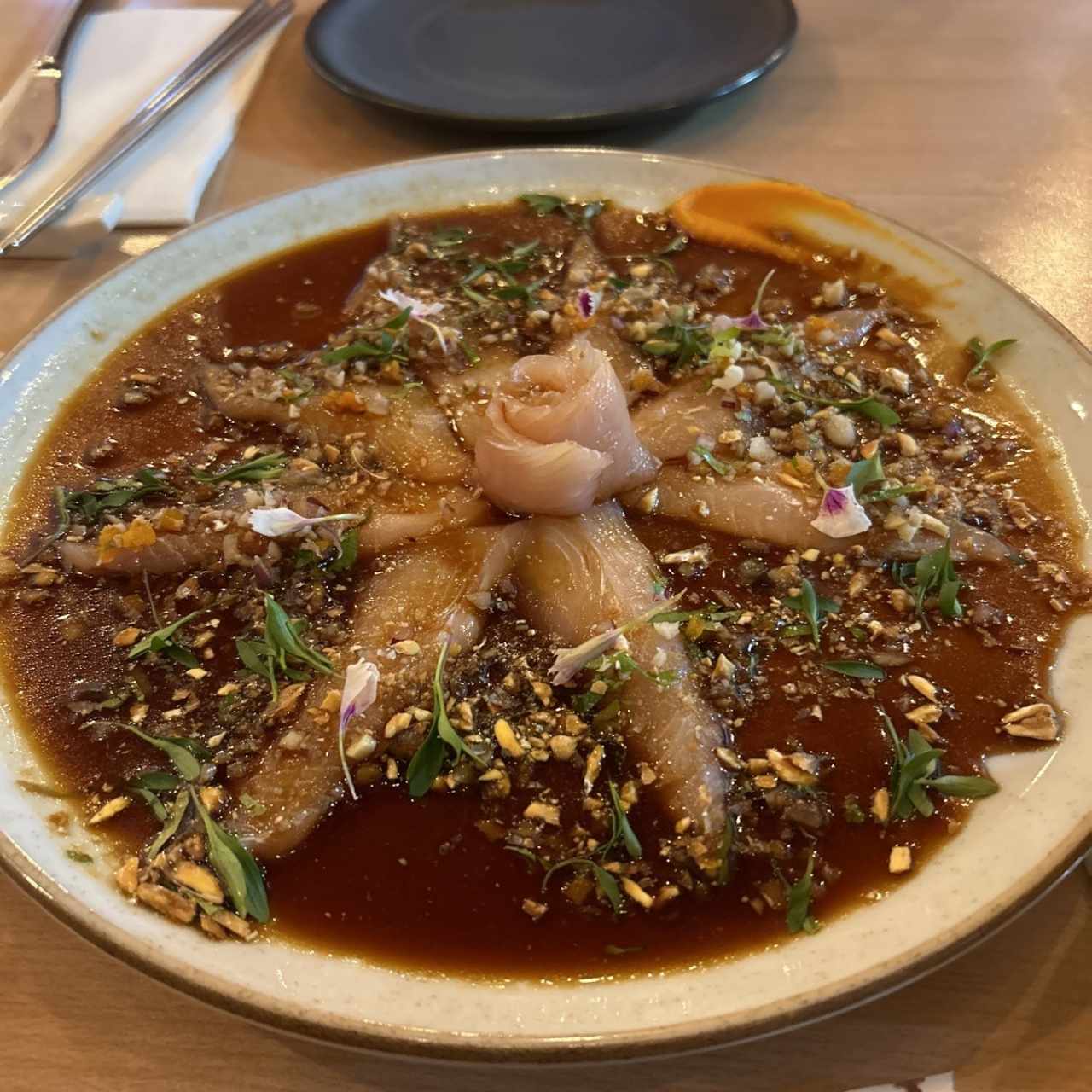 Tiradito trufado