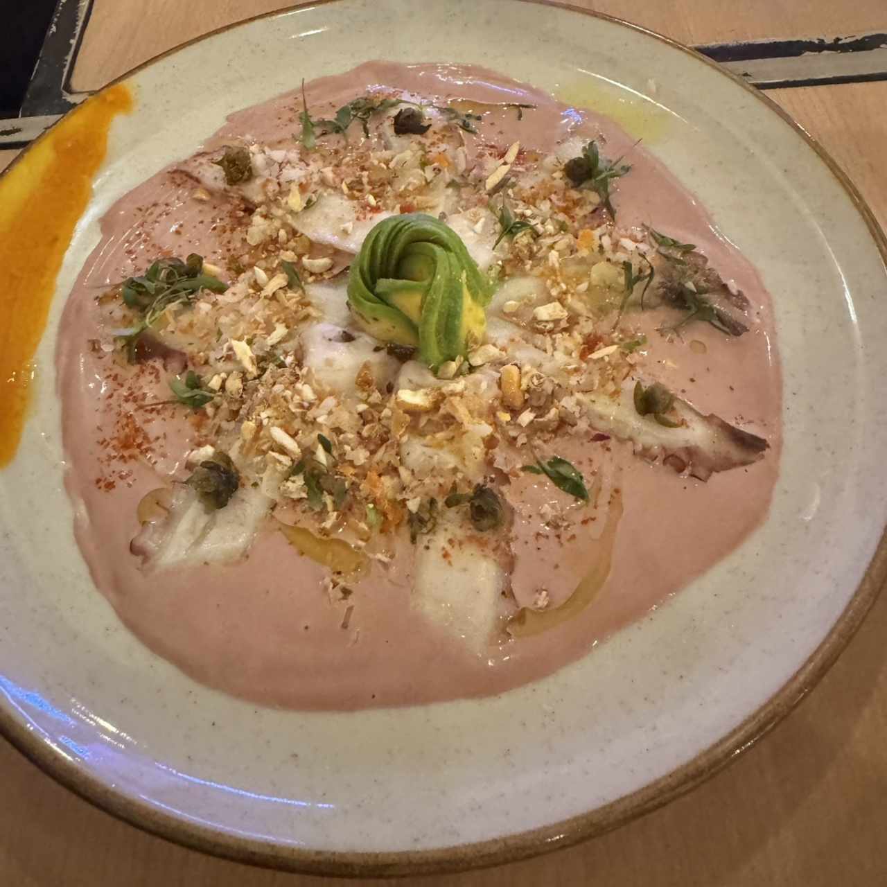 Tiradito de pulpo al olivo