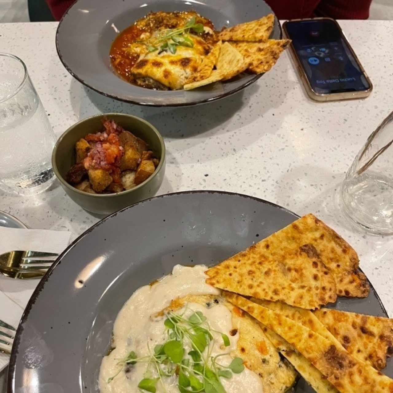 Lasaña de berenjena y lasaña de zucchinni