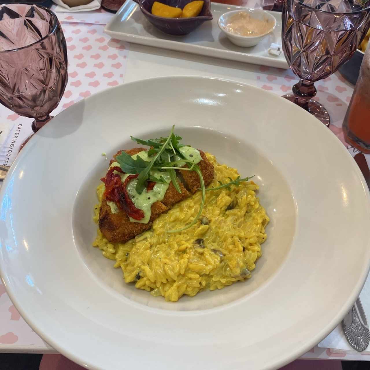 PLATOS FUERTES - Chicken Parmesan