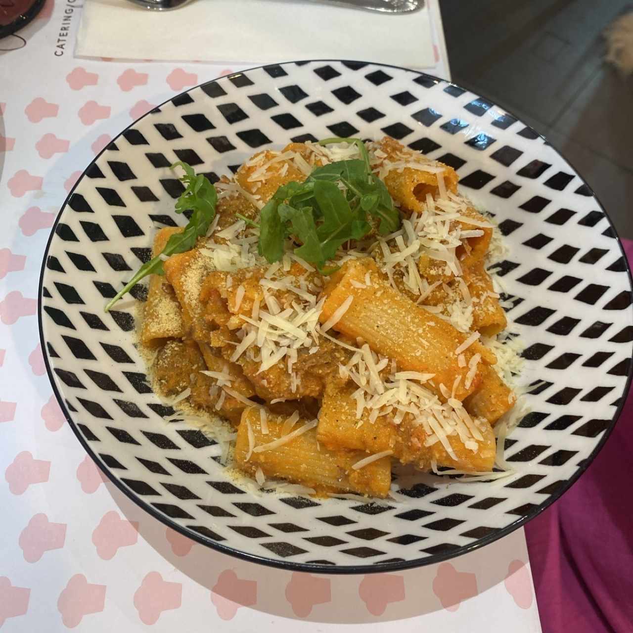 PLATOS FUERTES - Creamy Ragu