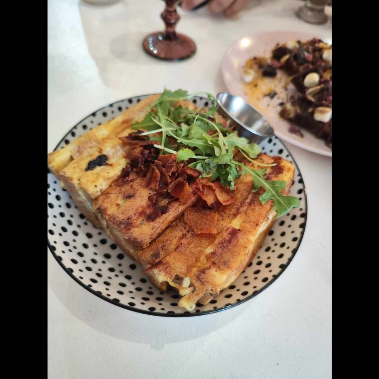 SANDWICHES & BURGERS - El Conde Montecristo