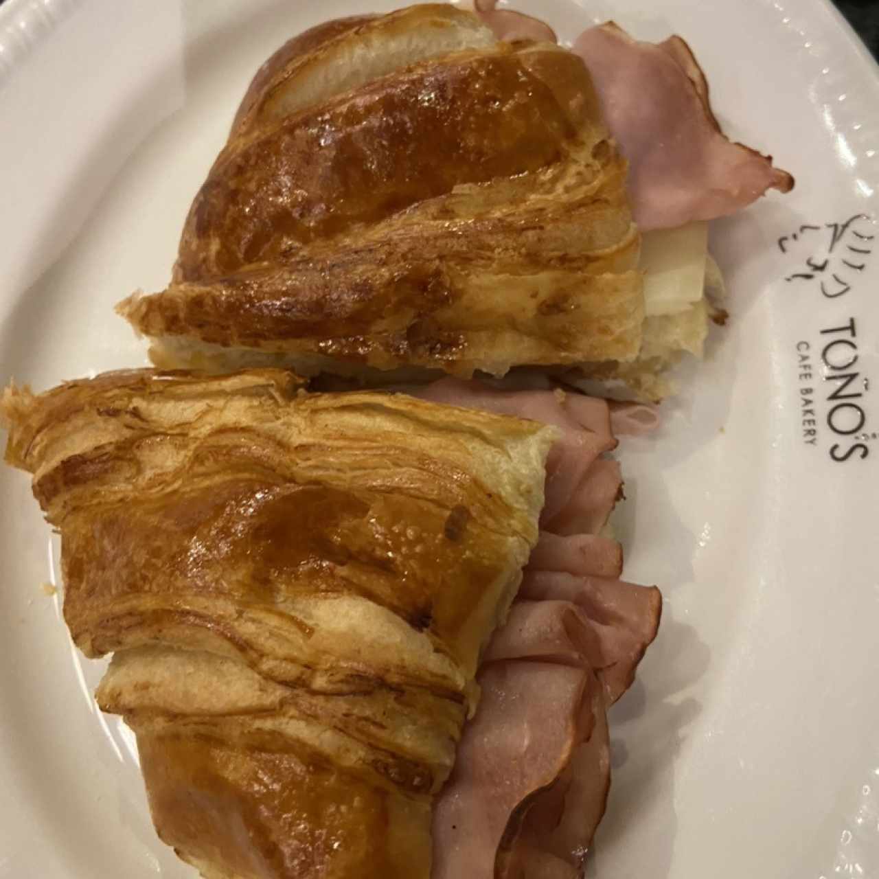 Croissant ham & cheese