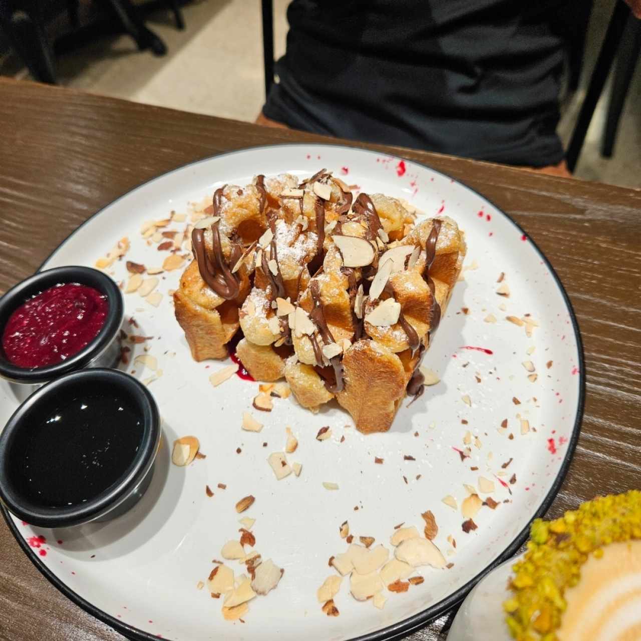 Breakfast - BELGIAN WAFFLE