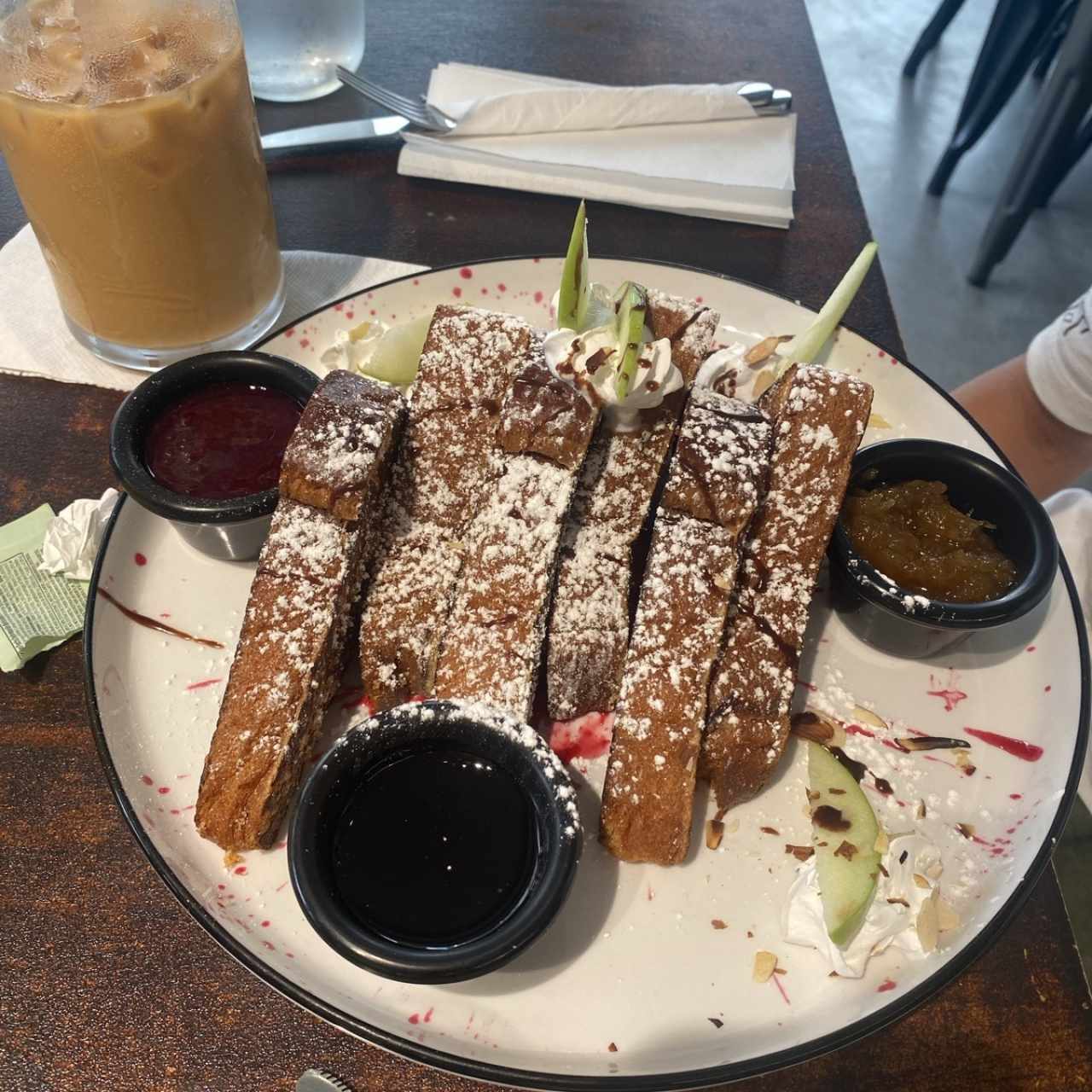 Breakfast - FRENCH TOAST