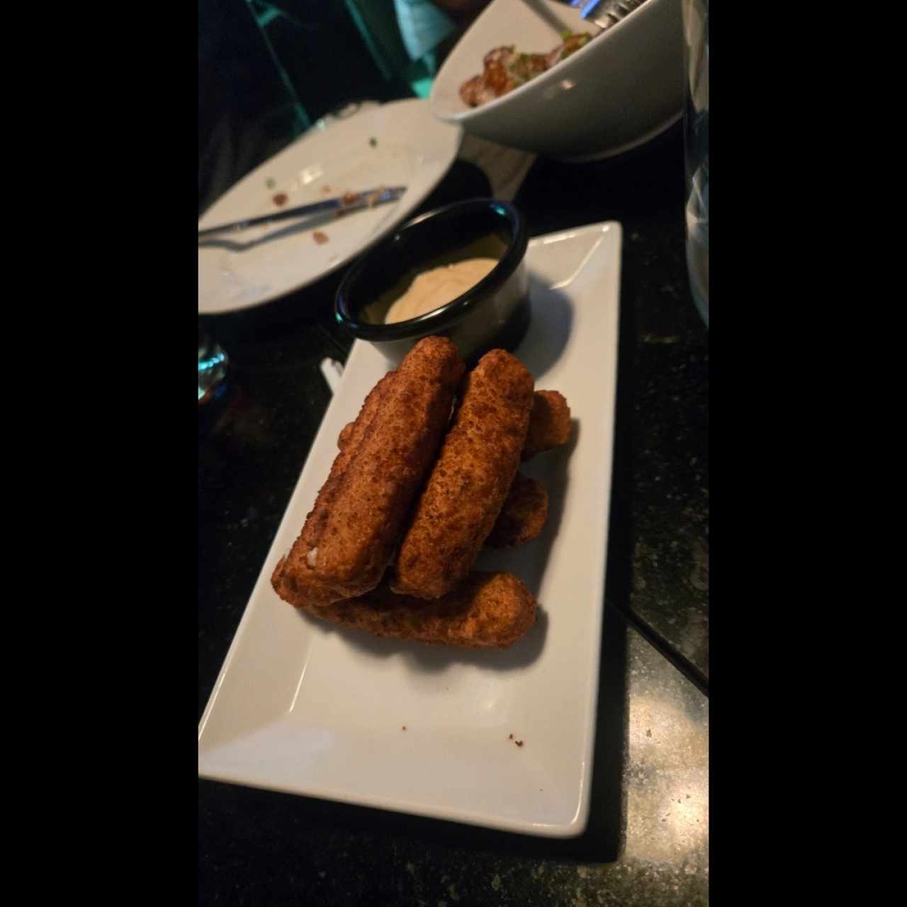 Tapas & Snacks - Mozzarella sticks