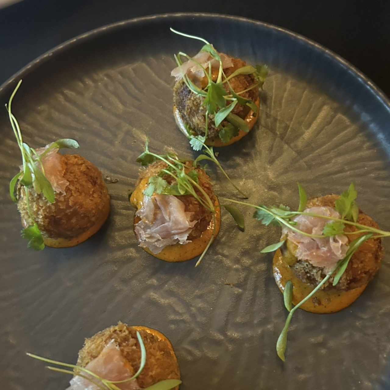 Croquetas de Jamón serrano con Alioli Rostizado