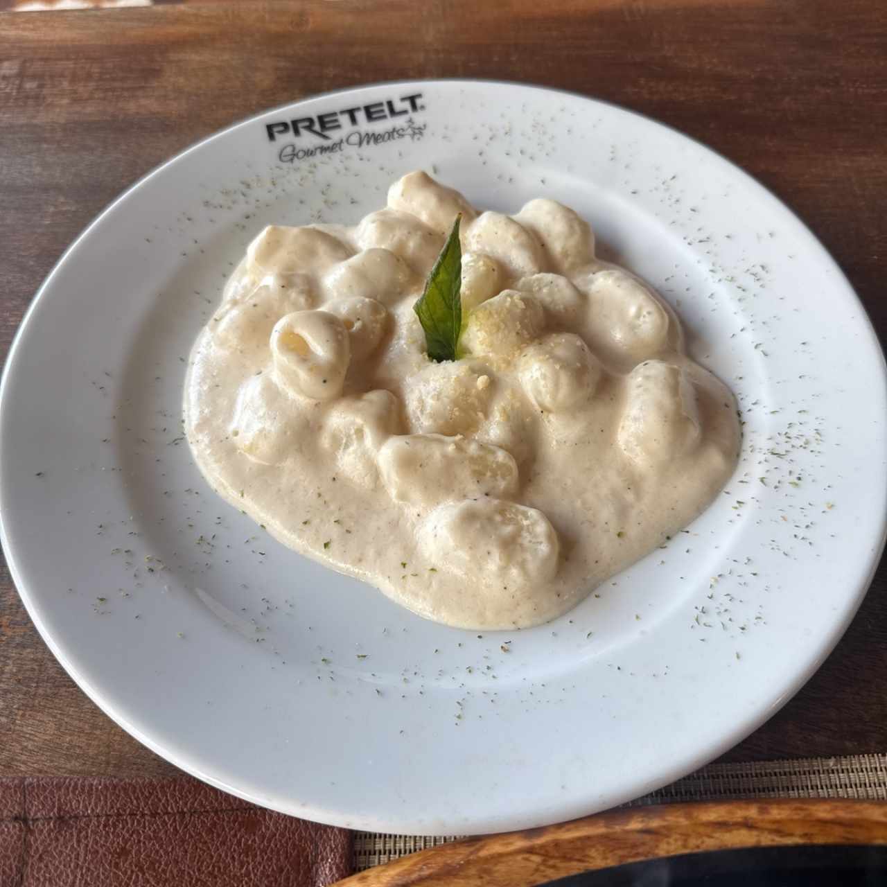 ACOMPAÑAMIENTOS PREMIUM - GNOCCHI 4 QUESOS