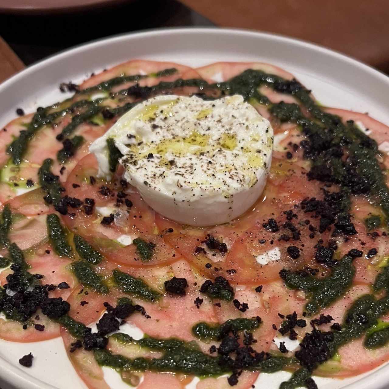 Pomodoro y burrata