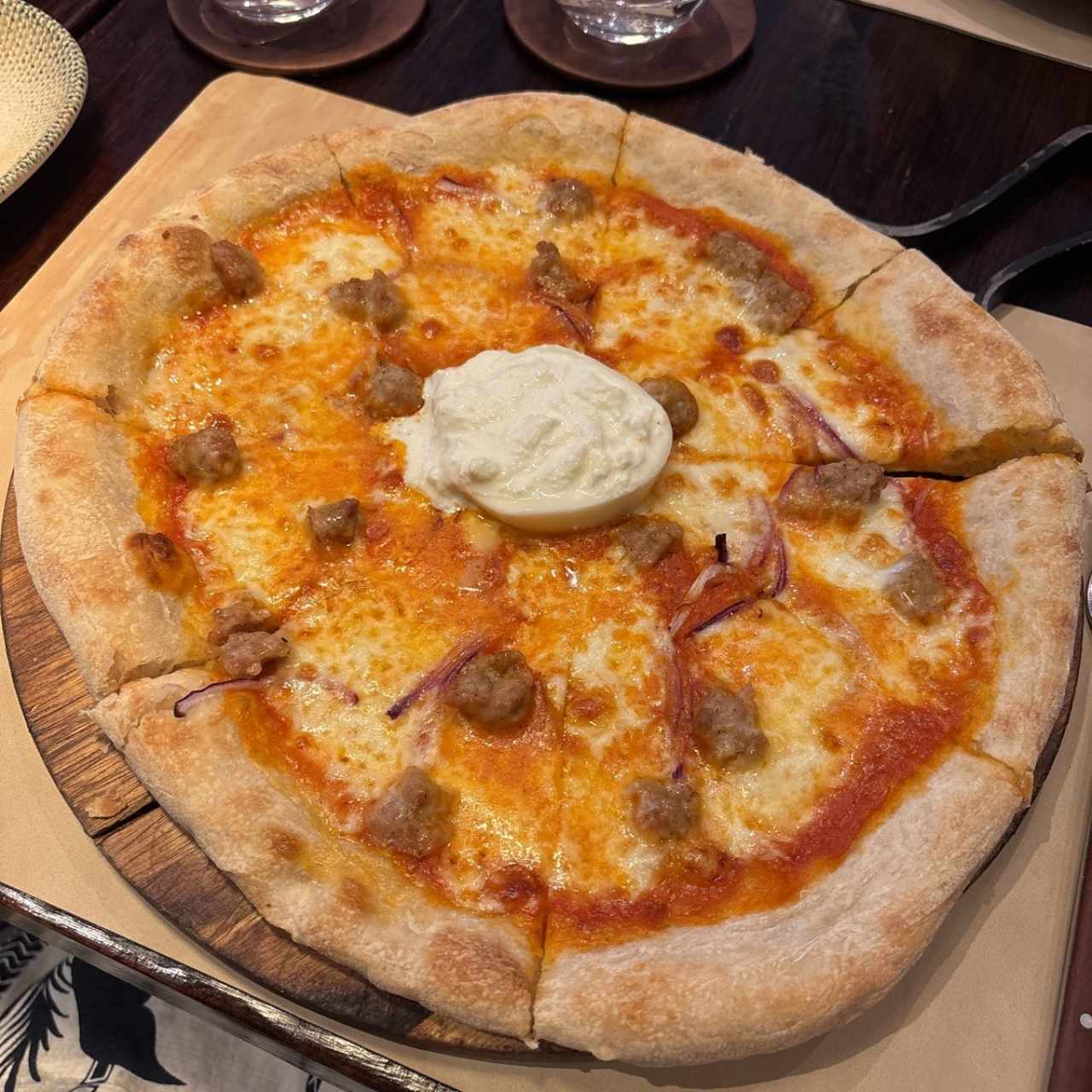 Burrata e salsiccia
