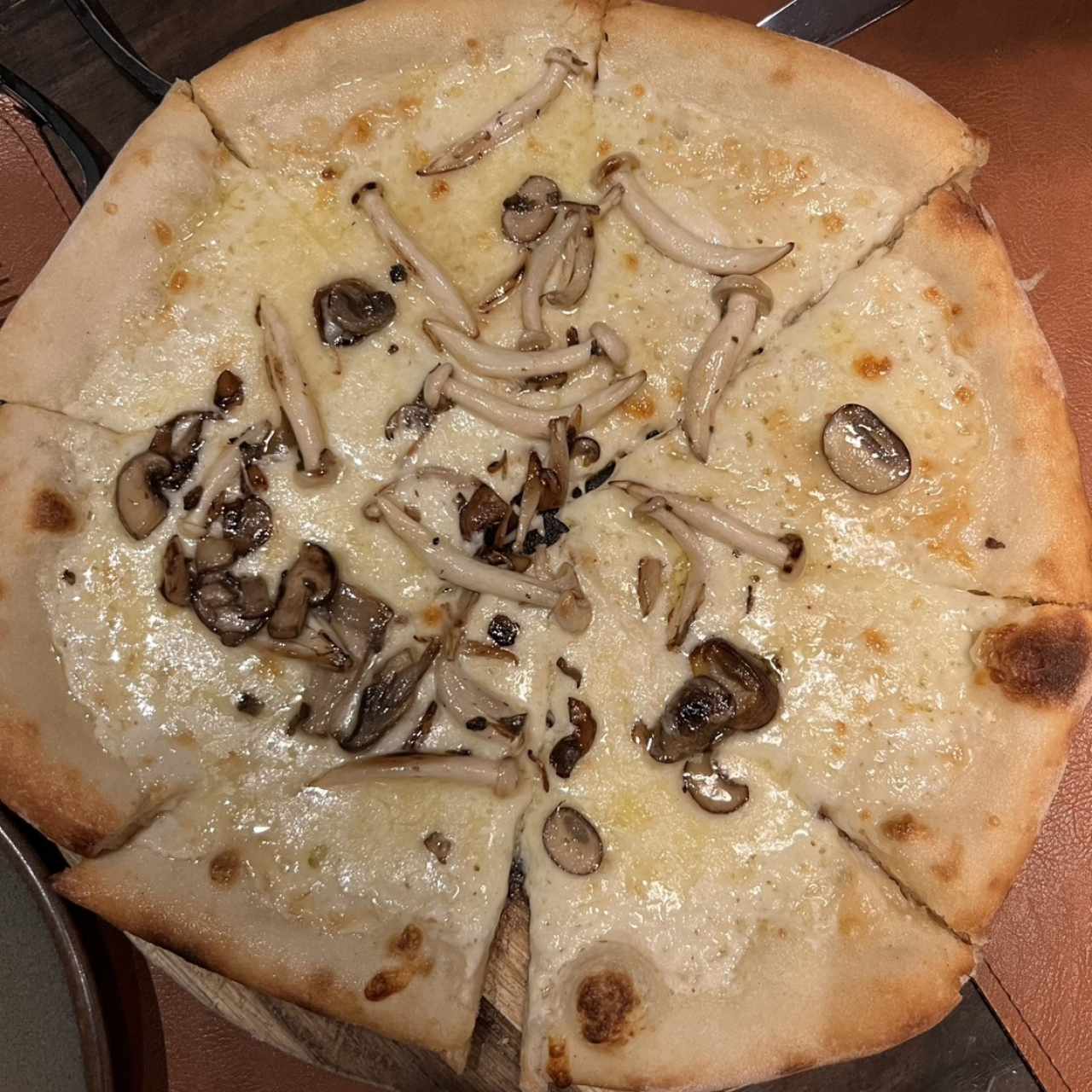 Funghi e tartufo nero
