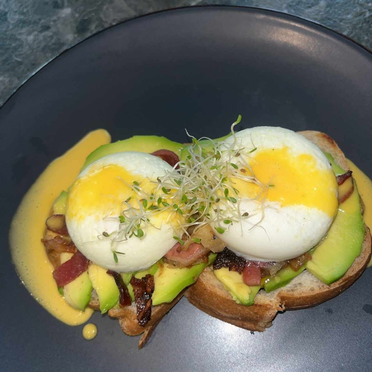 Breakfast - Benedict Avo Toast