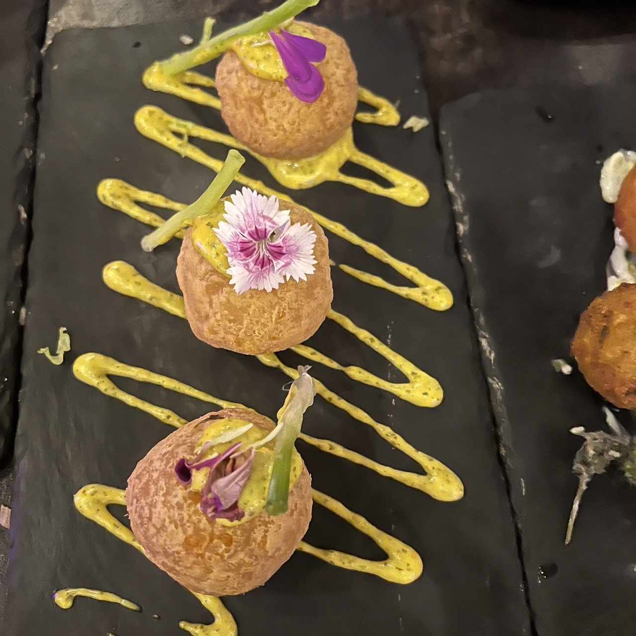Croquetas de pixbae con queso