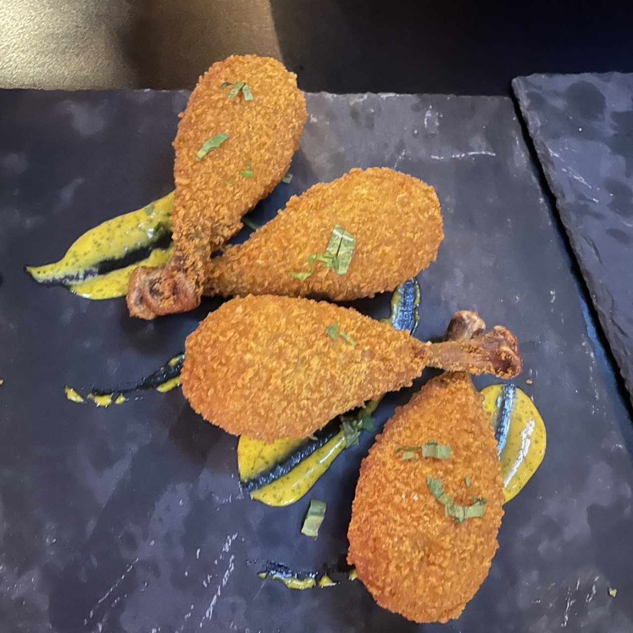 Muslo de arroz con pollo