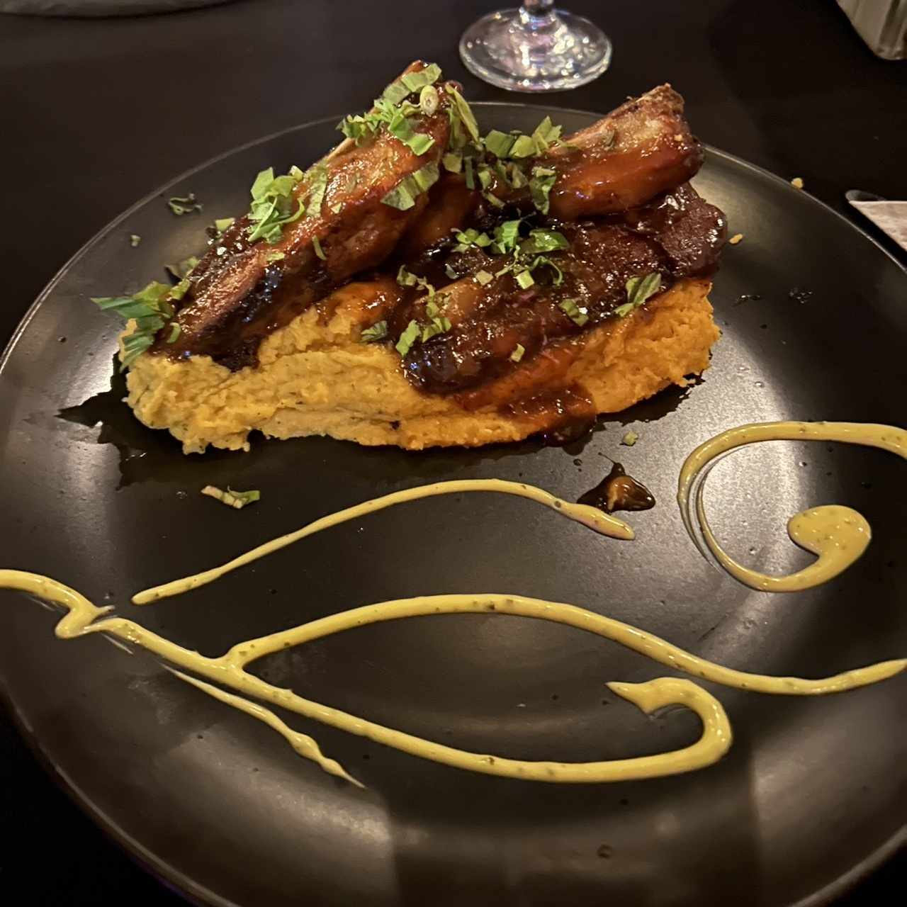 Platos Fuertes - Costillas de Cerdo