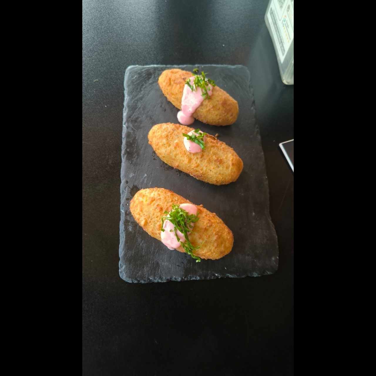 Carimañolas Rellenas de Pulpo (3 und)