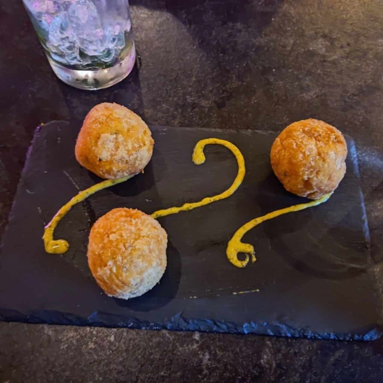 croquetas de pixbae con queso blanco