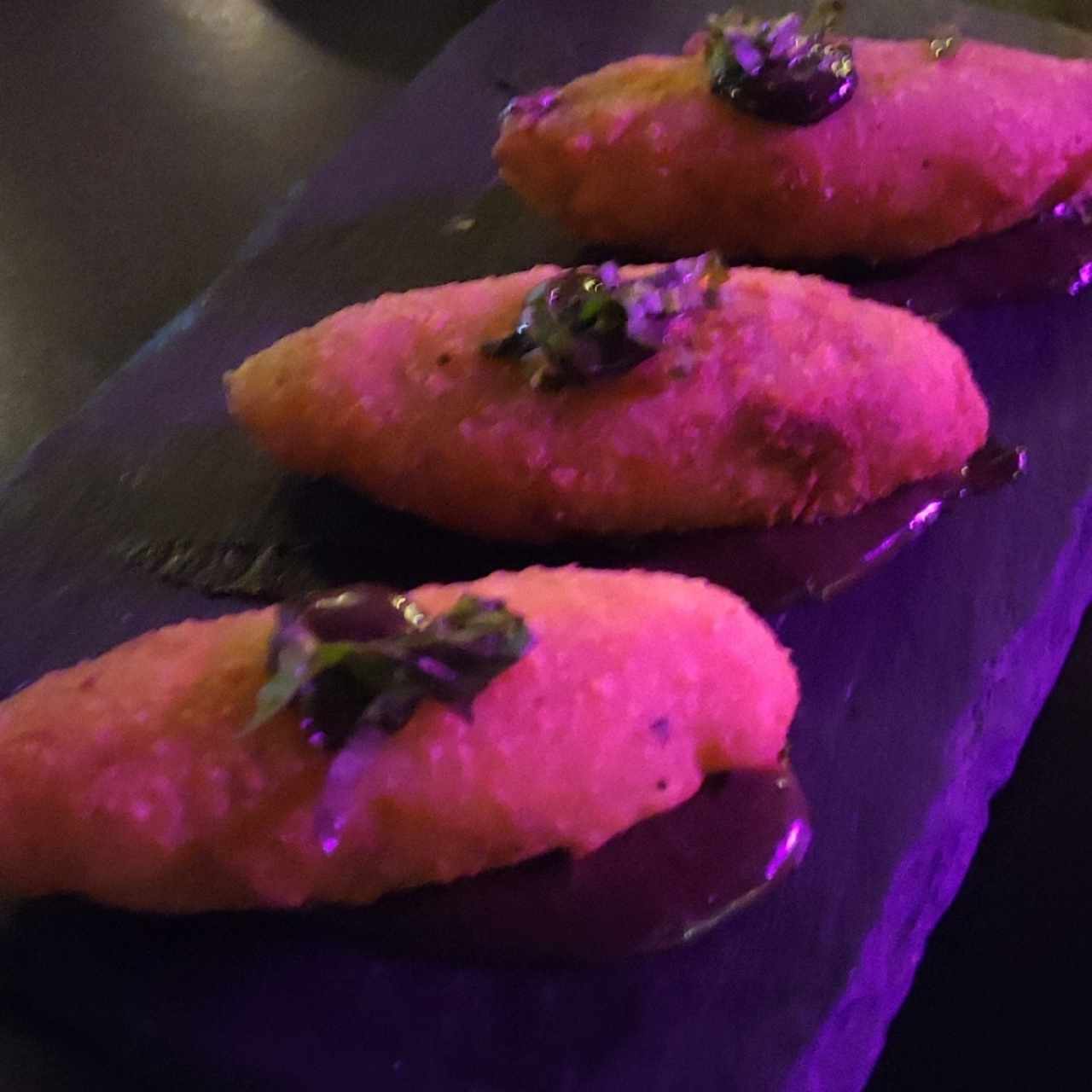 carimañolas rellena de pulpo