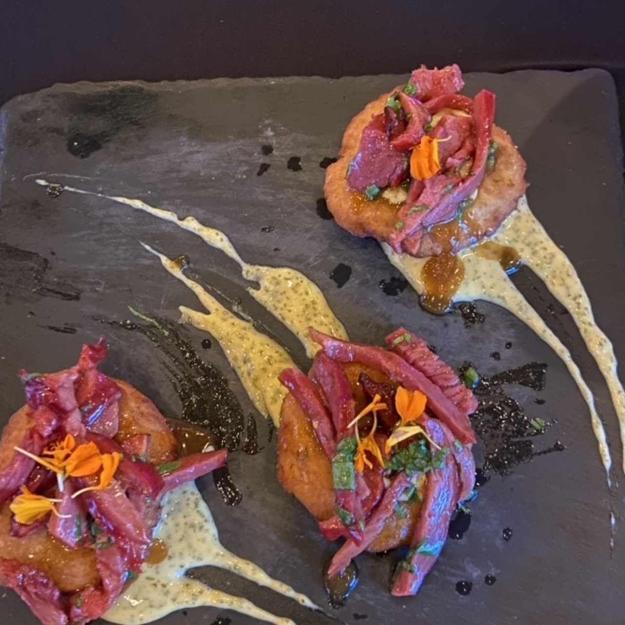 Torrejitas de Maíz nuevo con ropa vieja de Tasajo (3 unid)