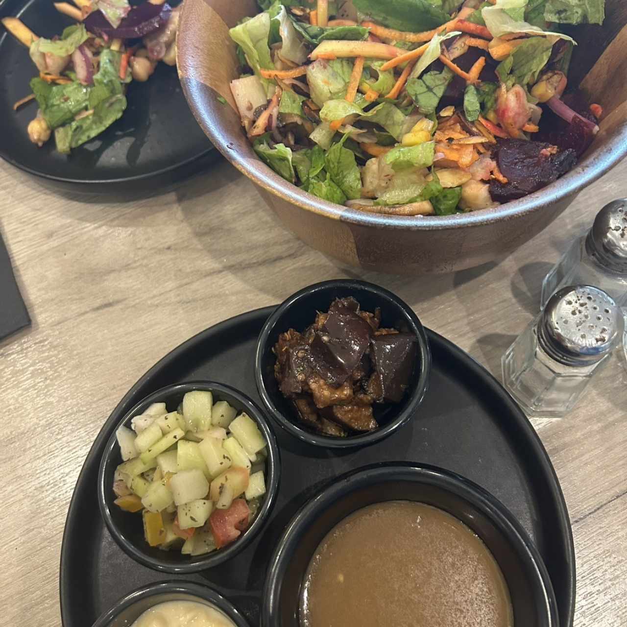 Fresh Greens - Salad Bar