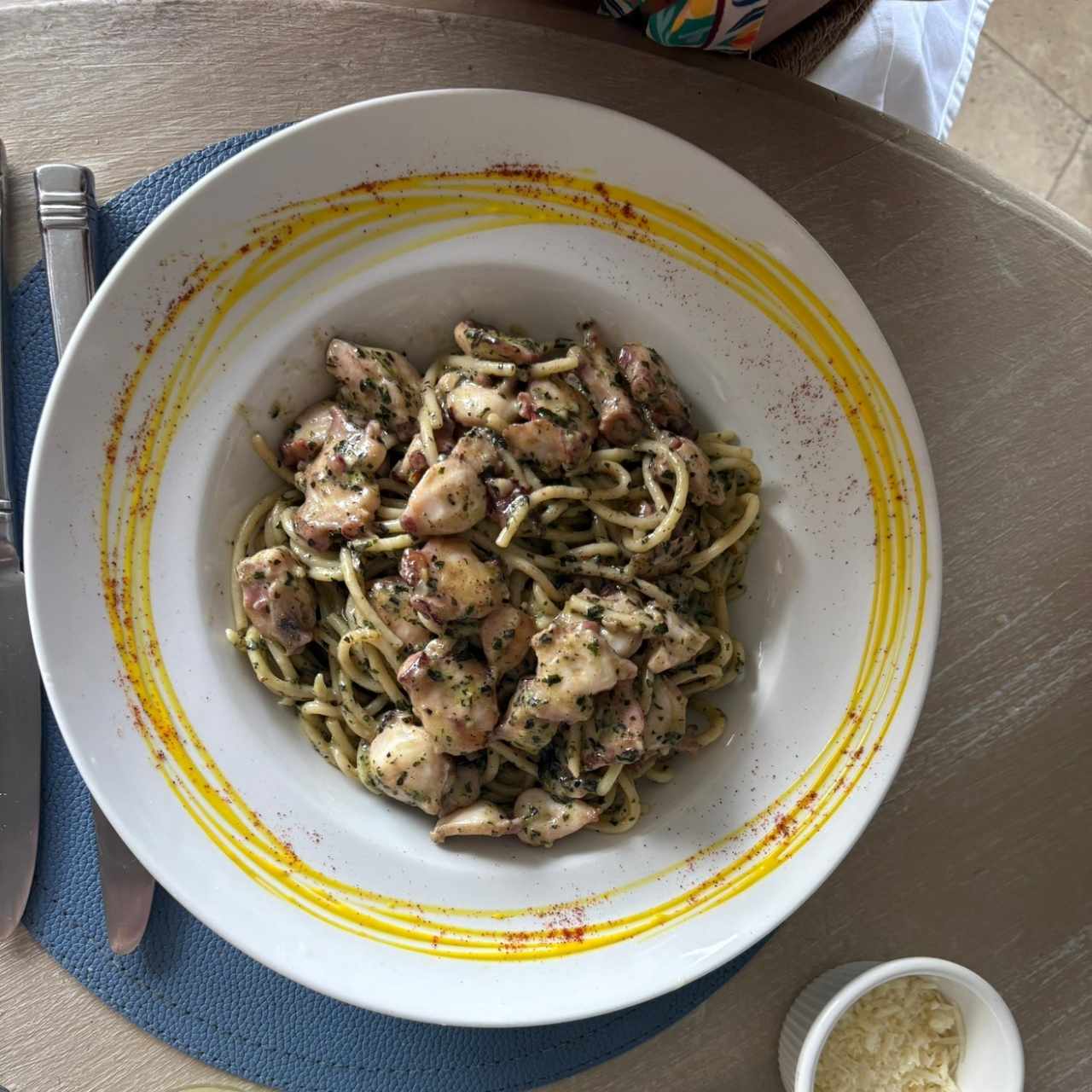 Pulpo a la Pesto