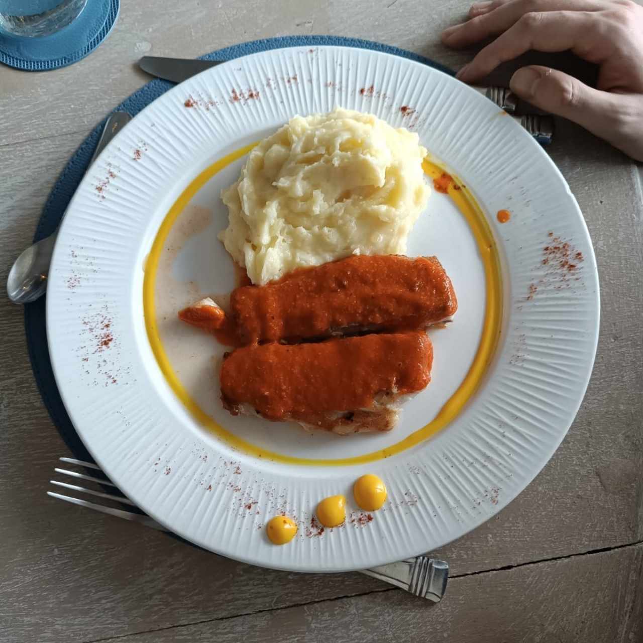 Filete de Pescado en Salsa Romesco