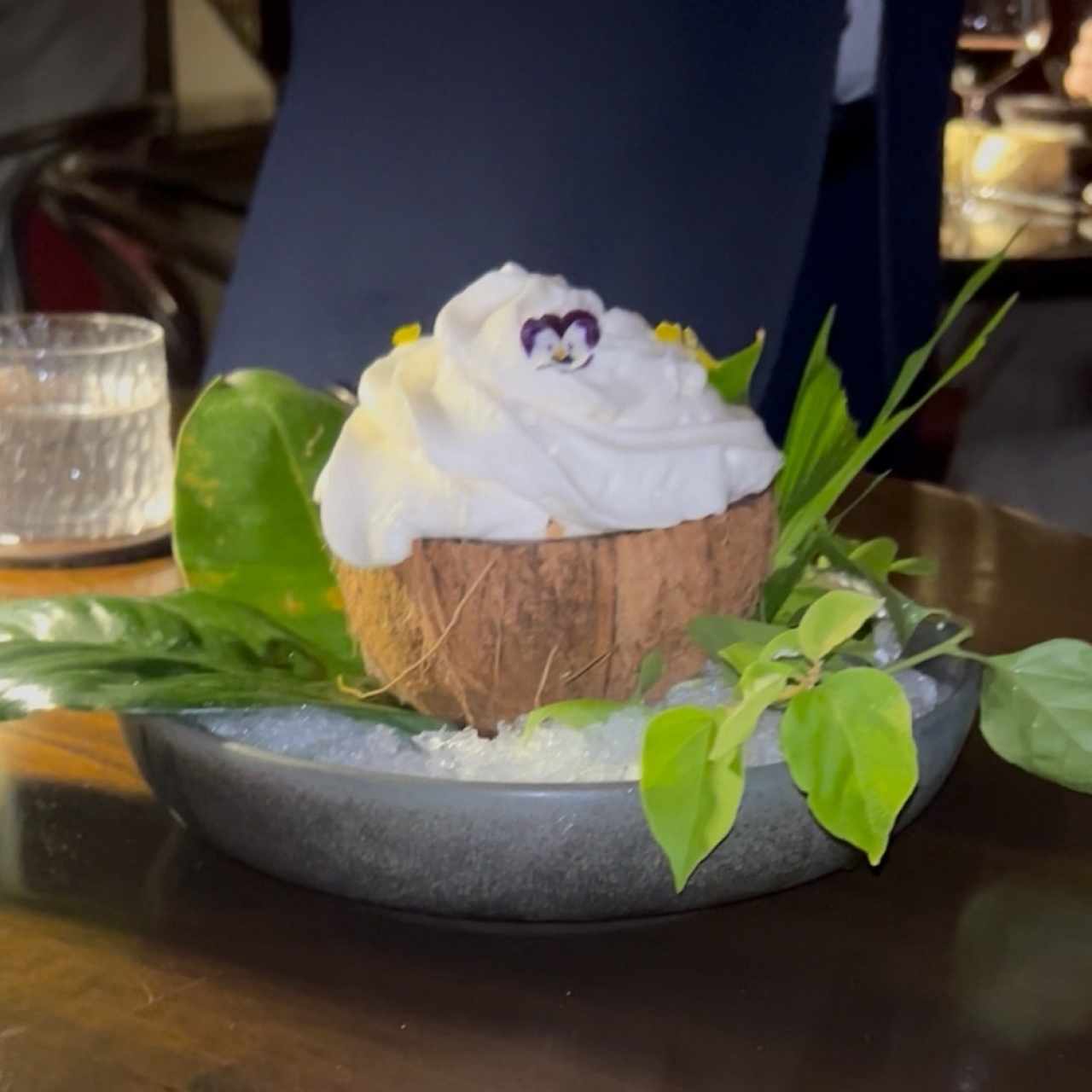 Sorbete de coco con frutos rojos 