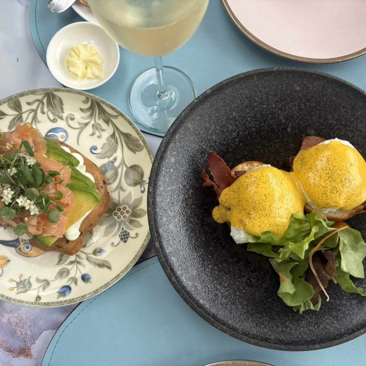 Huevos Benedictinos