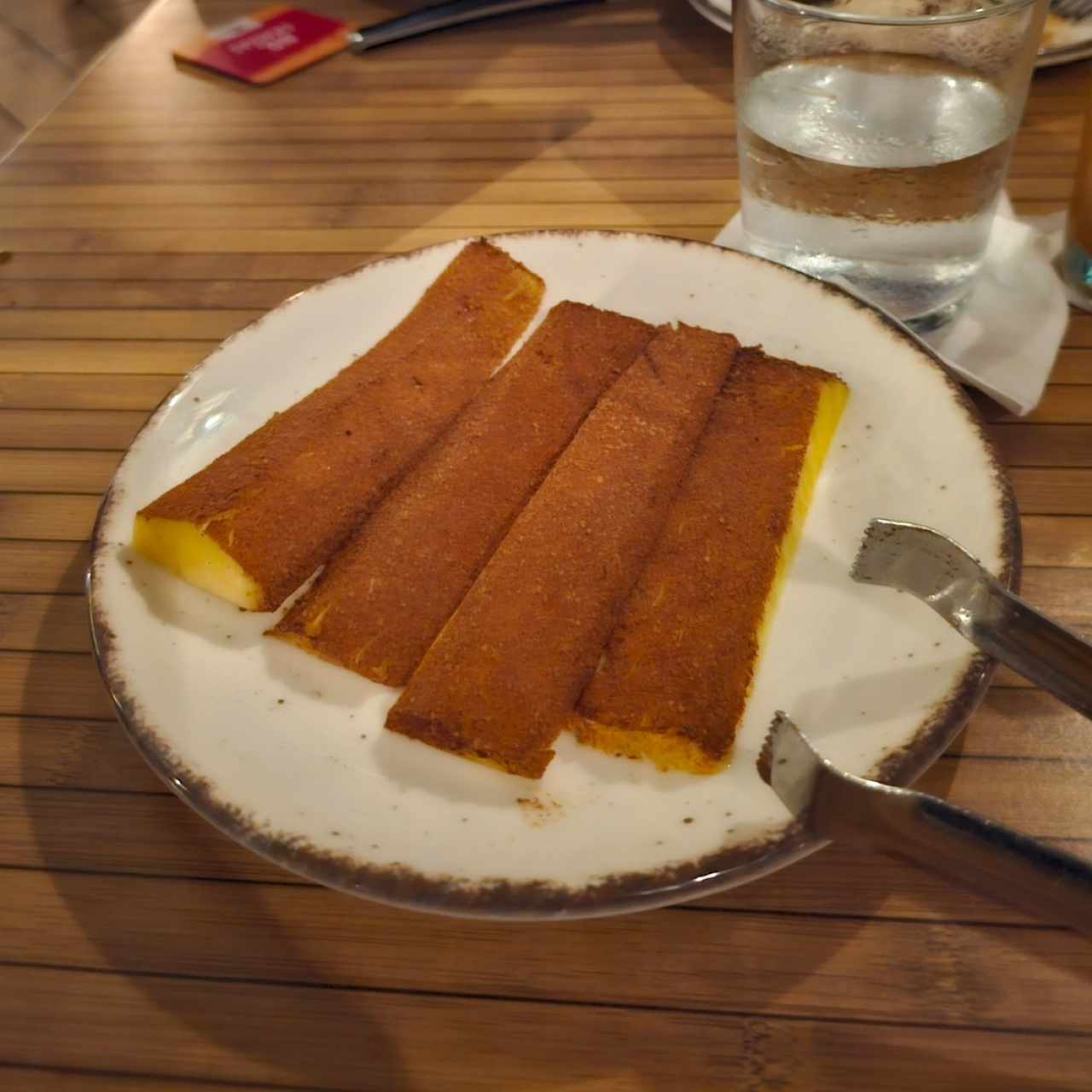 Piña con canela