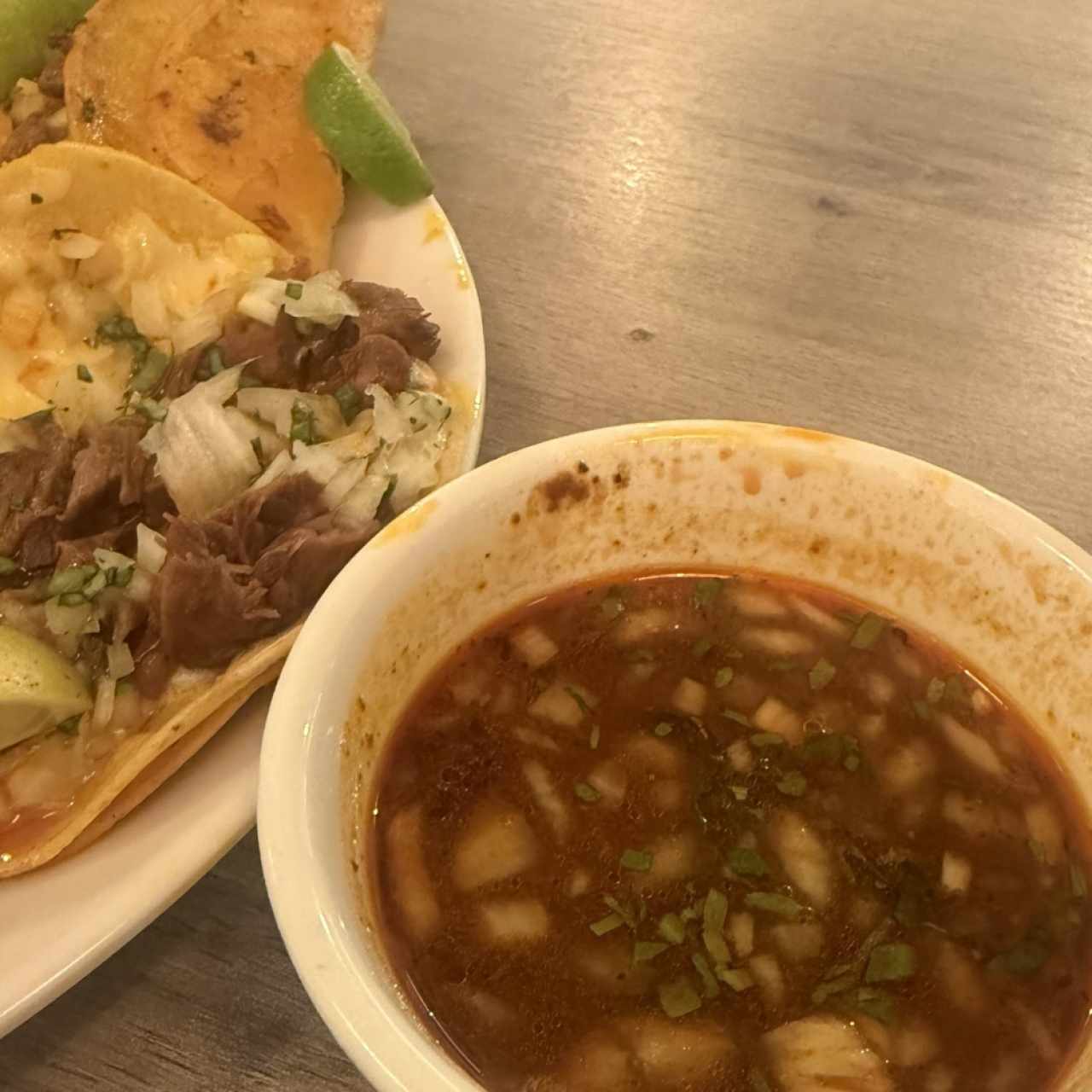 Platos Fuertes - Sopa de Birria