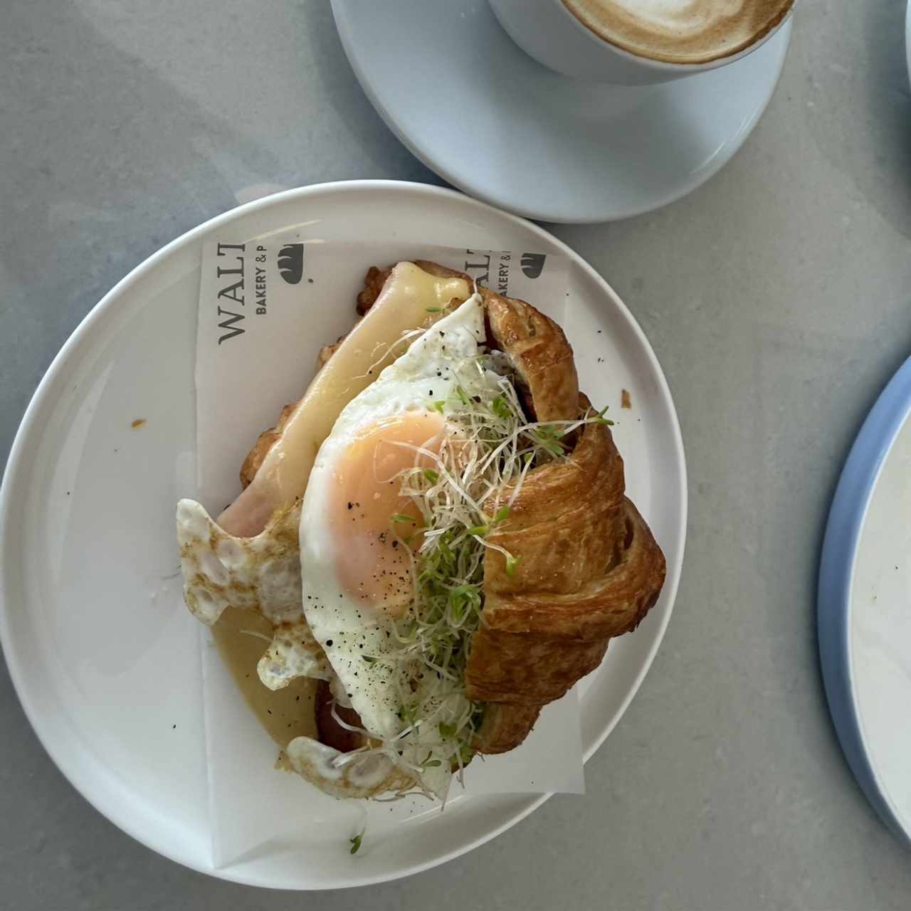  Croissant desayuno