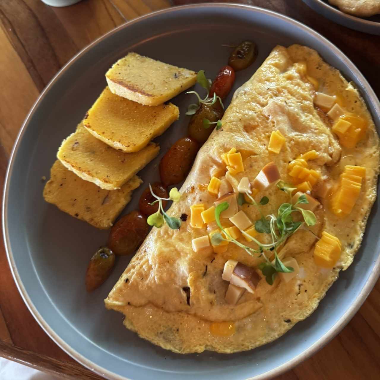 Omelet Yacht Club