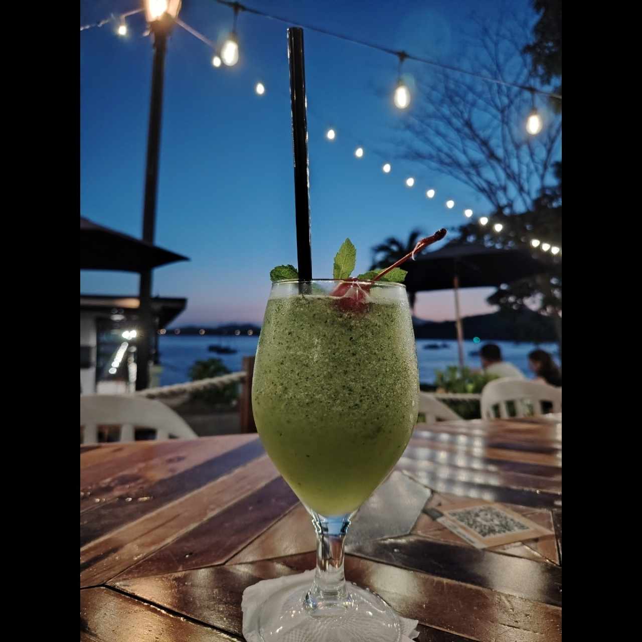 Limonada con hierba buena