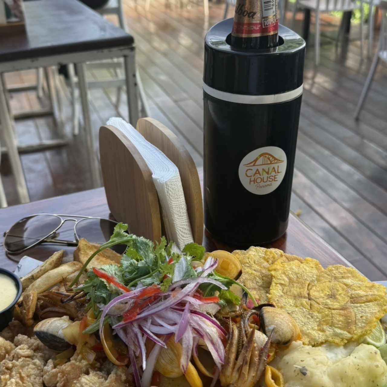 Picada de mariscos 