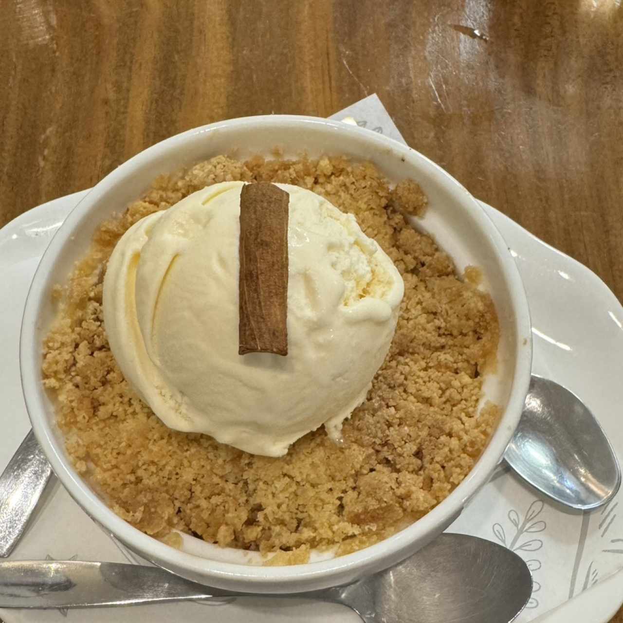 Apple crumble pie 