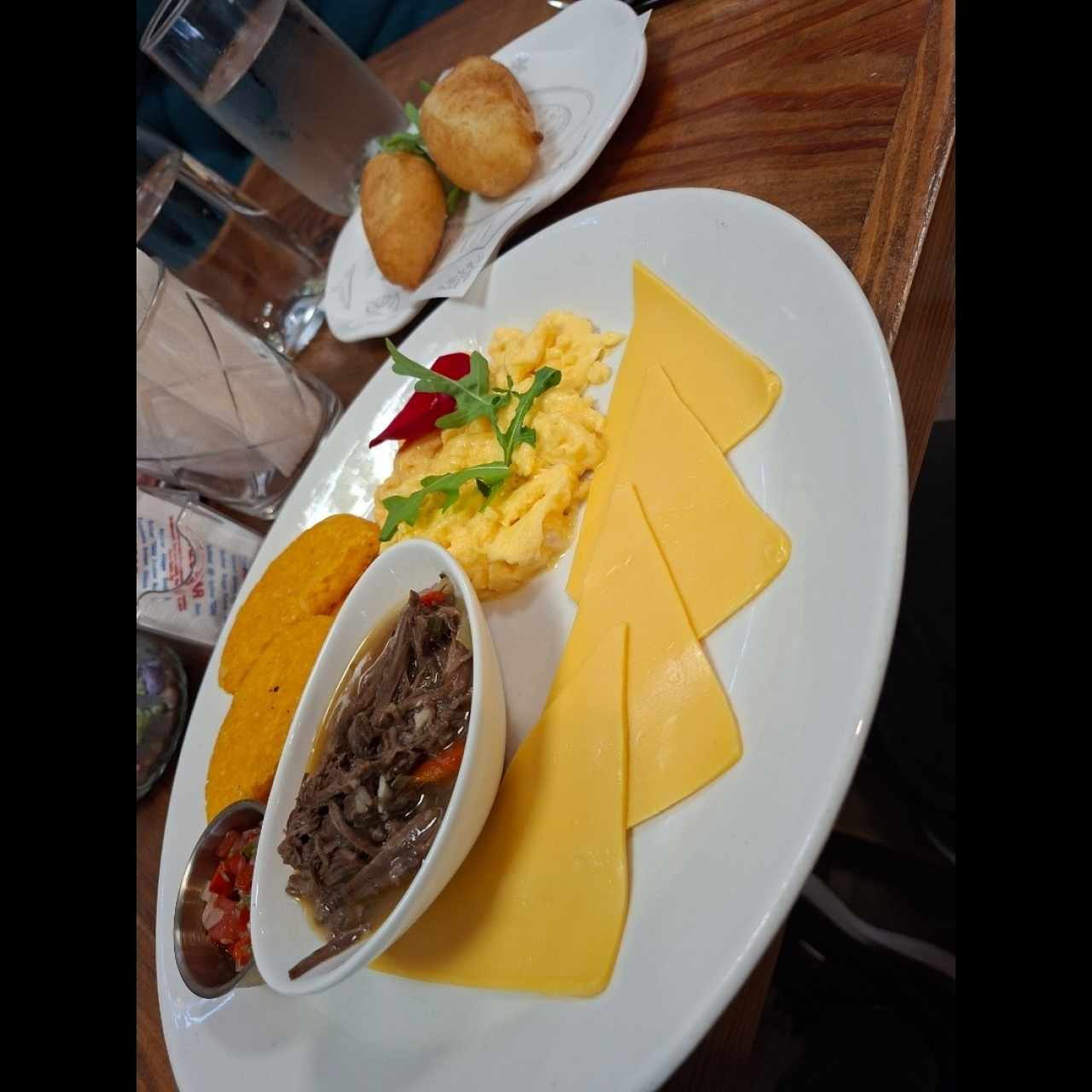 Desayuno - Desayuno Tipico