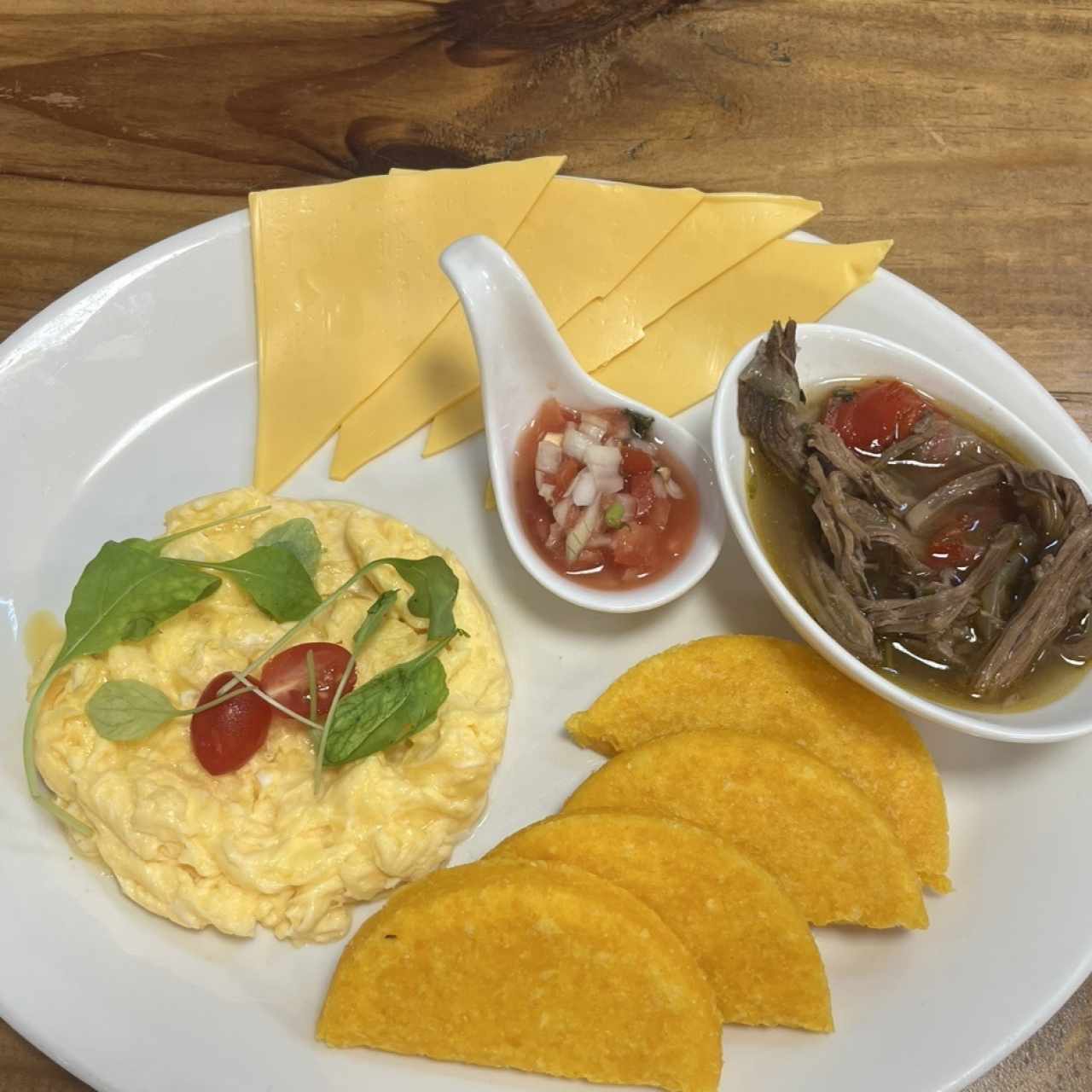 Desayuno - Desayuno Tipico