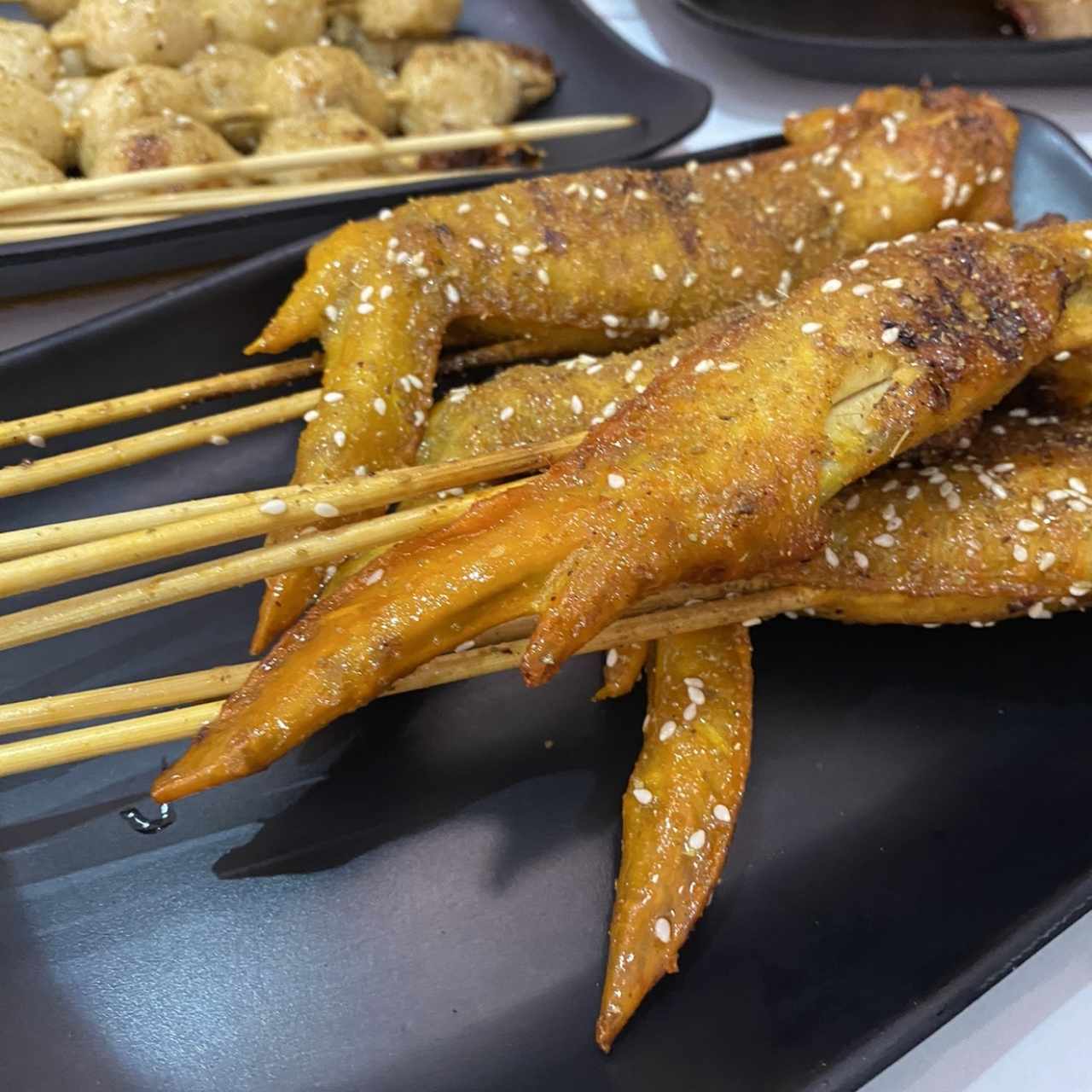 Pinchos de alitas de pollo 