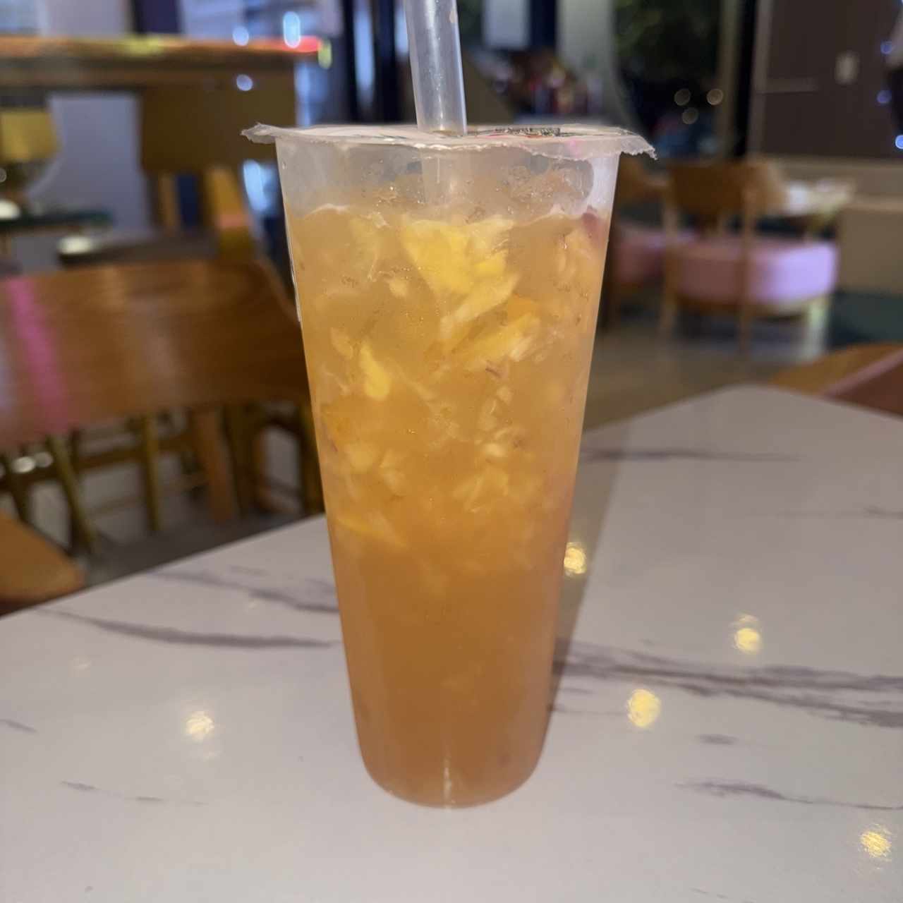 Melocoton y lychee