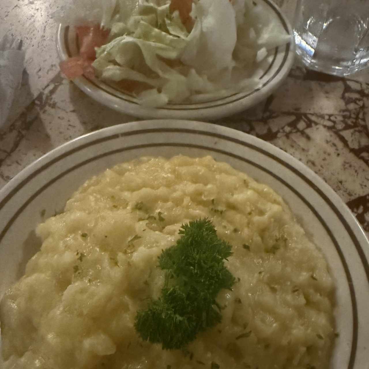 Pure de papas con ensalada 