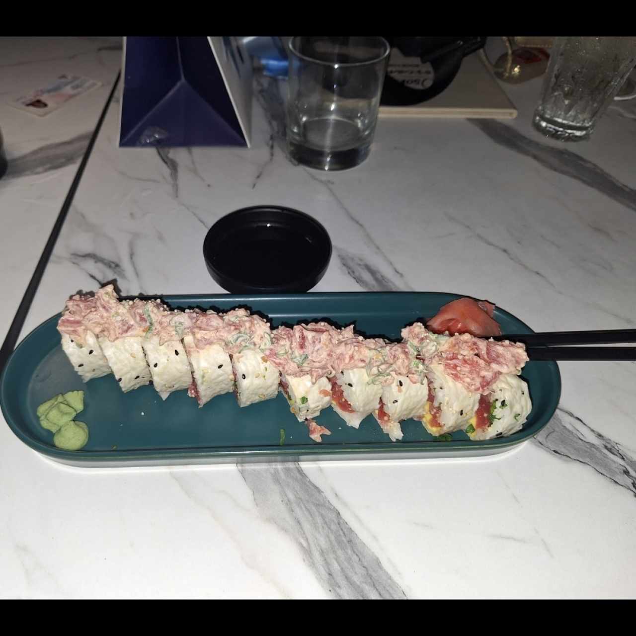 SUSHI - SPICY TUNA ROLL