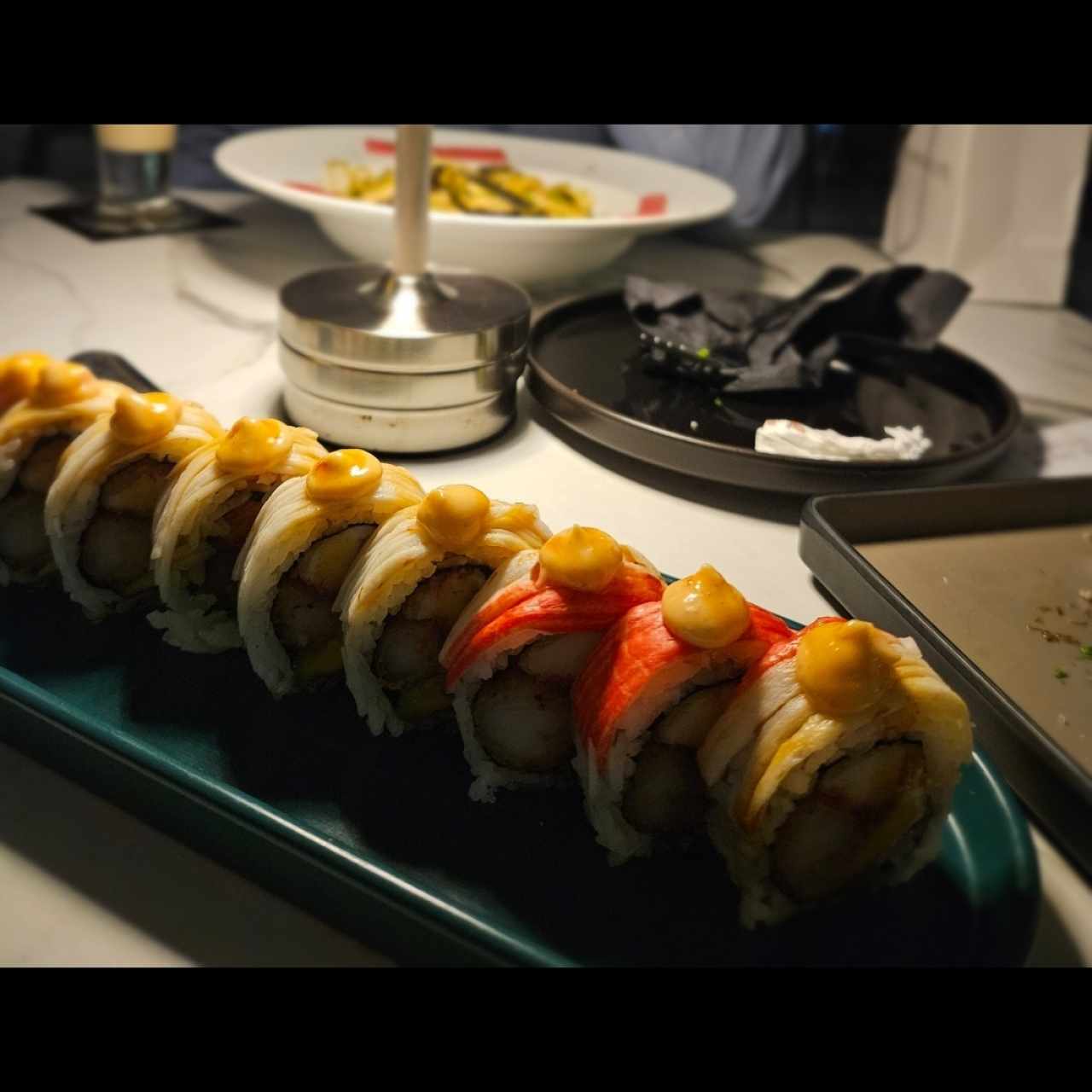 SUSHI - TEMPURA ROLL