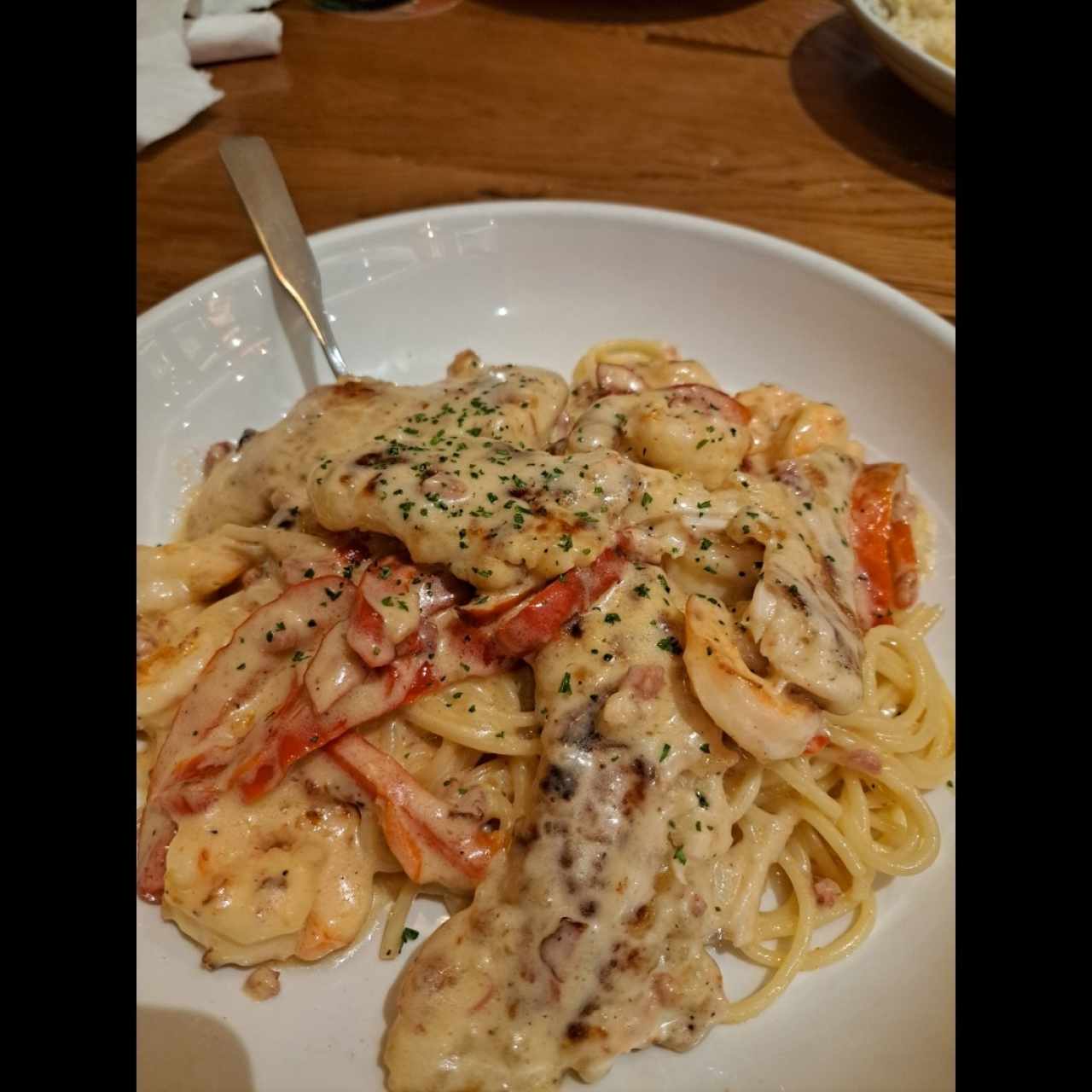 Classic Entreés - Chicken & Shrimp Carbonara