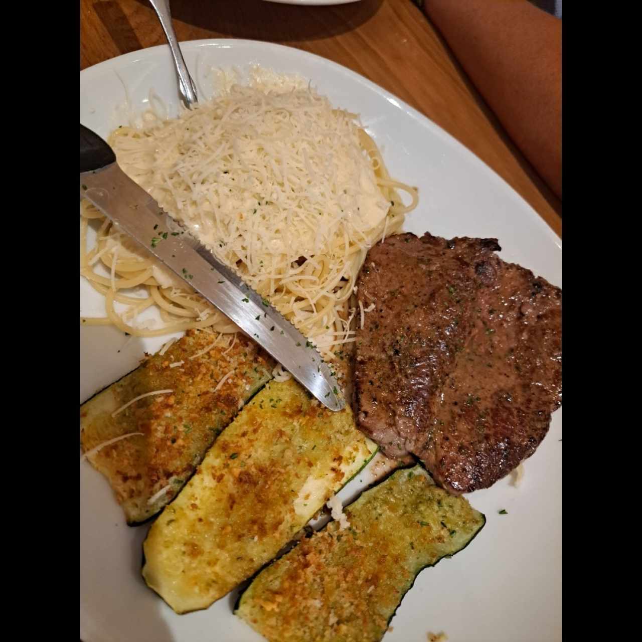 Classic Entreés - Steak Alfredo