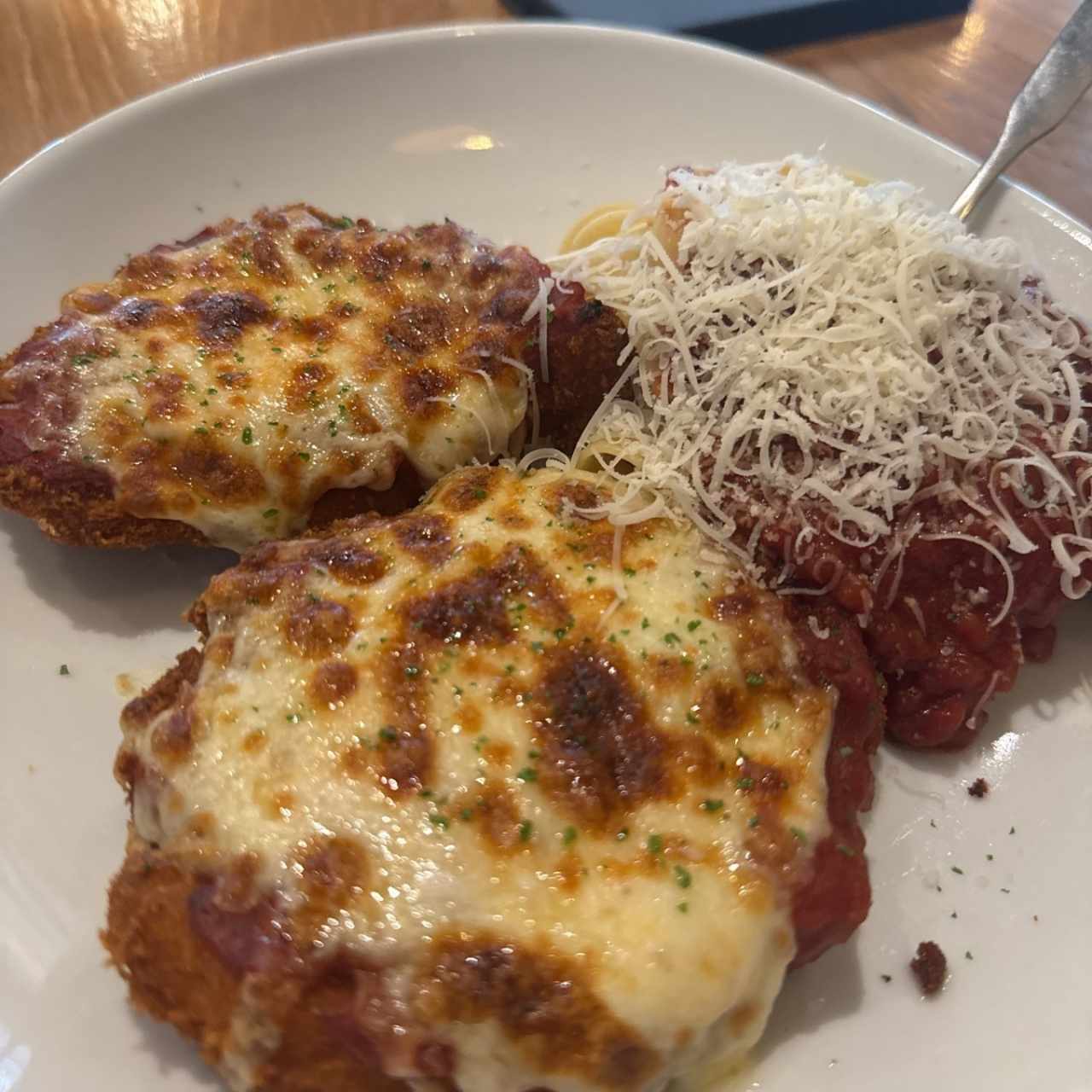 Classic Entreés - Chicken Parmigiana