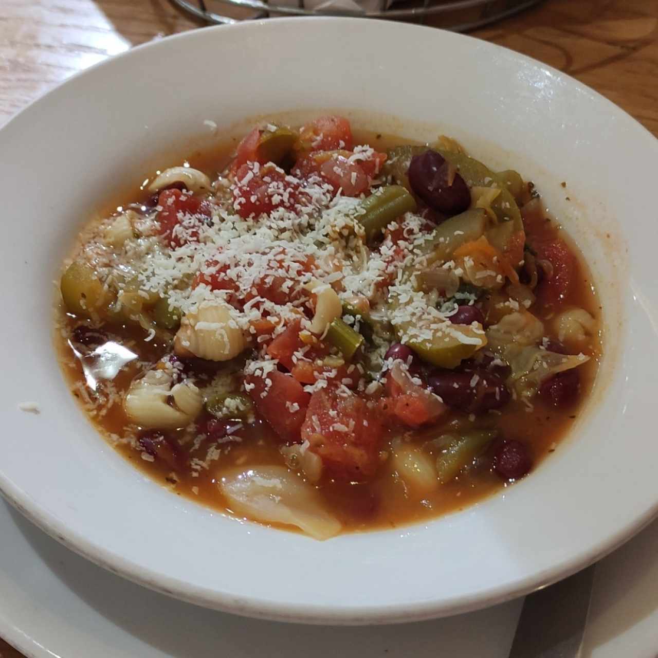 Soup & Salad - Minestrone (V)