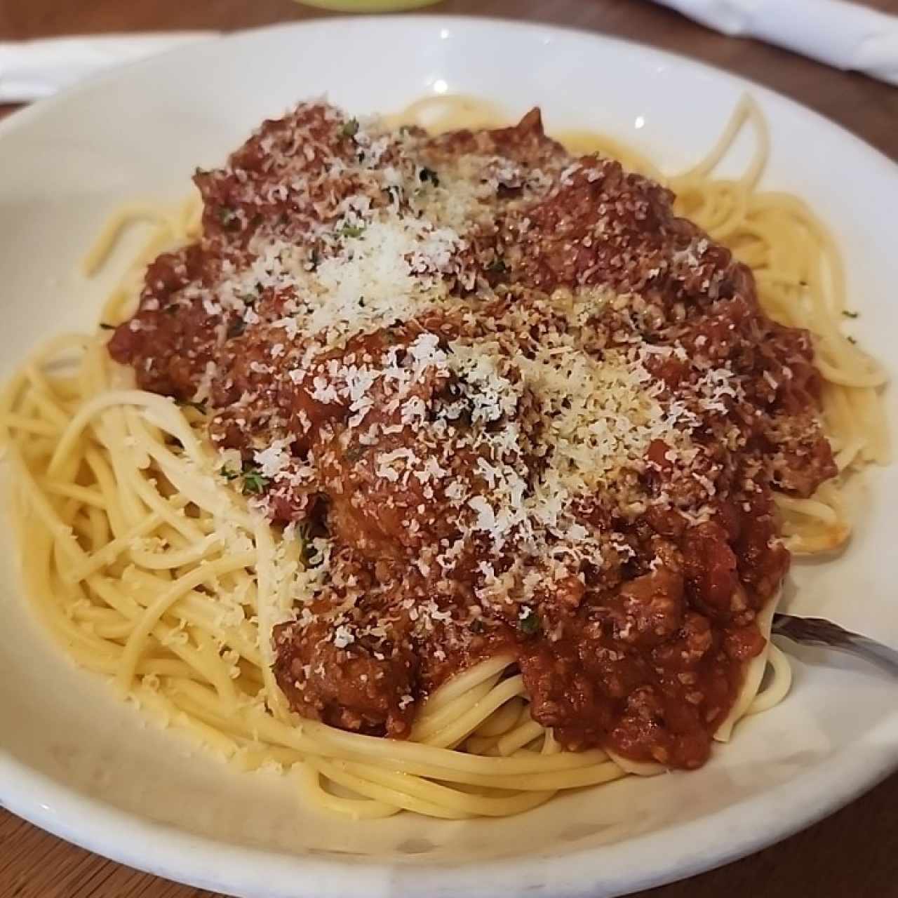 Classic Entreés - Spaguetti & Meatballs