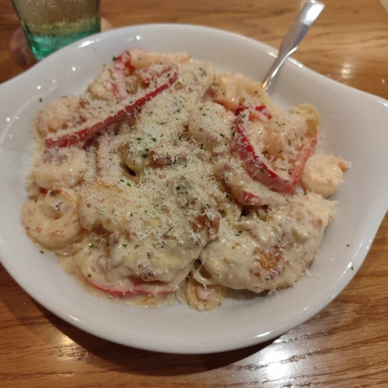 Classic Entreés - Chicken & Shrimp Carbonara